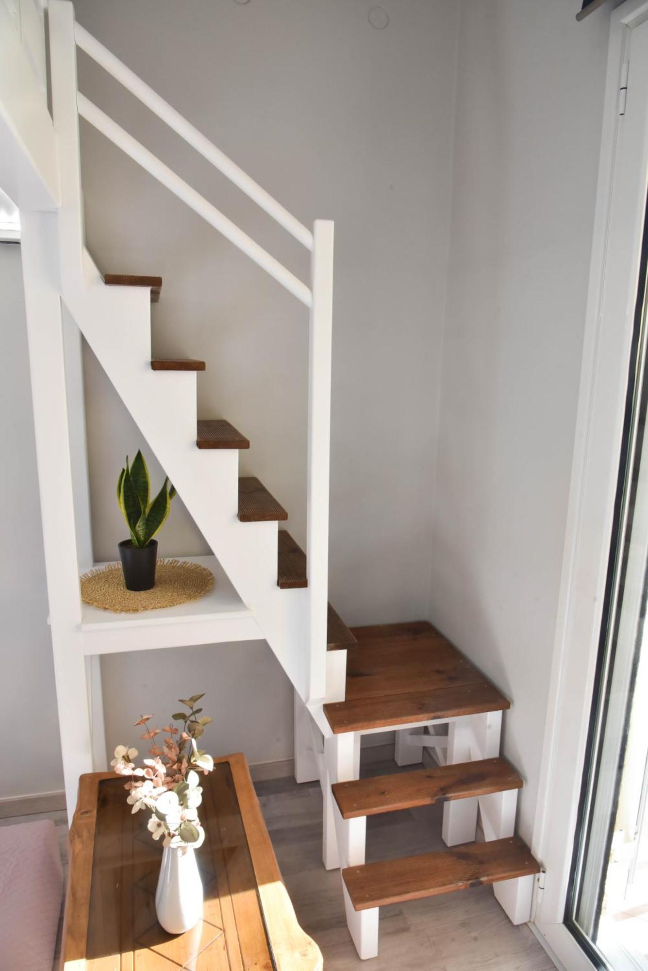 F K Apartments Artemi Extérieur photo