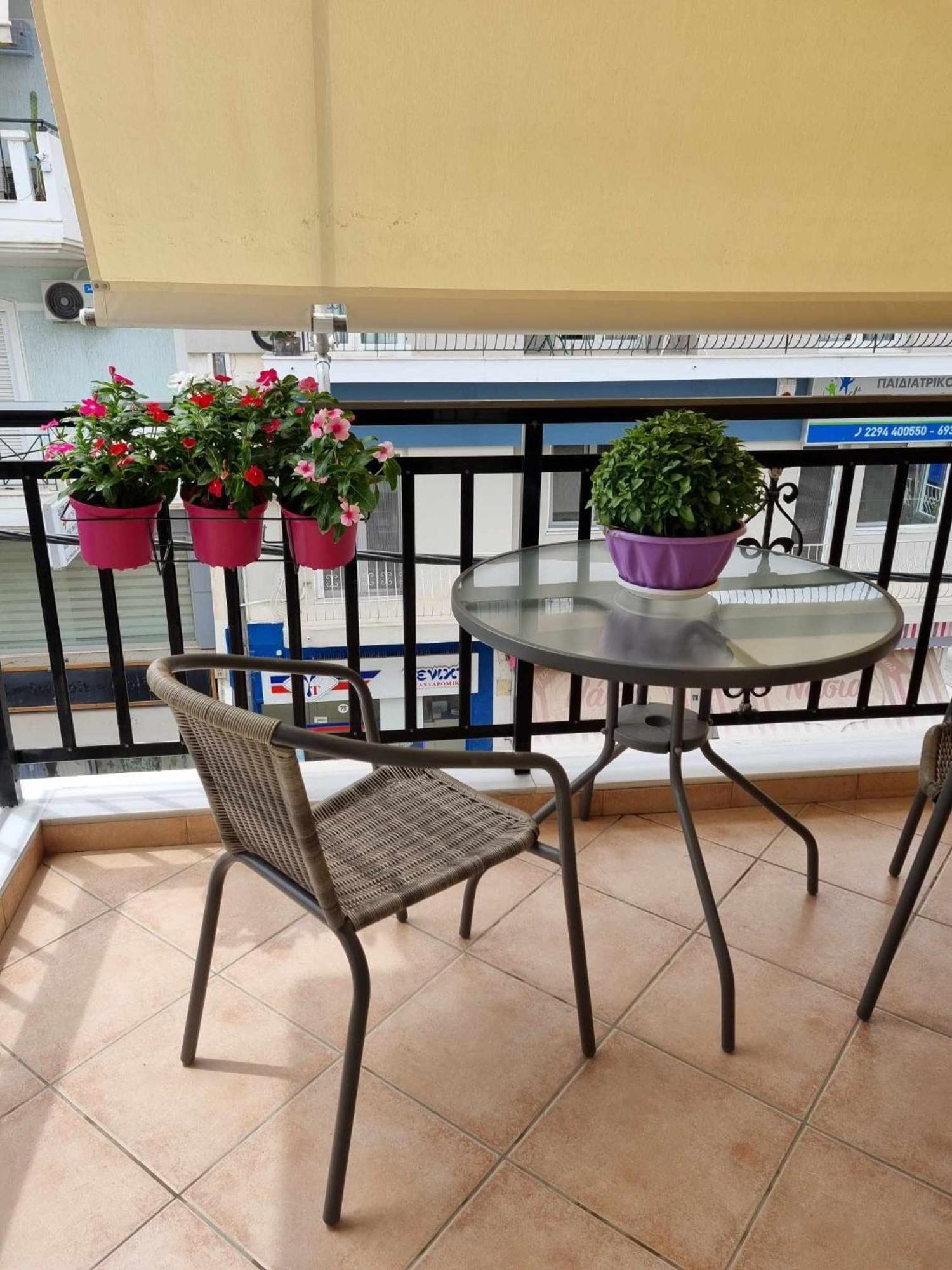 F K Apartments Artemi Extérieur photo